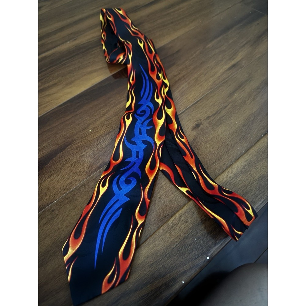 Vintage Y2K No Boundaries Mens Necktie Flame Tribal Blue Black Red Guy Fieri